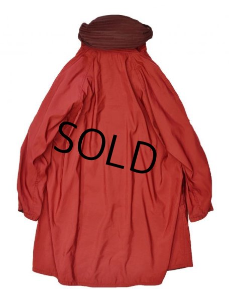 画像7: USA製【ビンテージ】【エンジ】【リバーシブル】プリーツフード付き【ナイロンコート】【レインコート】【レディース古着】  (7)