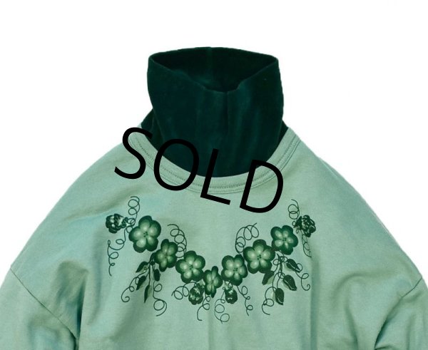 画像4: USA製【ビンテージ】【緑】2トーン【ハイネック】花柄【スウェット】【レディース古着】【サイズXL】  (4)