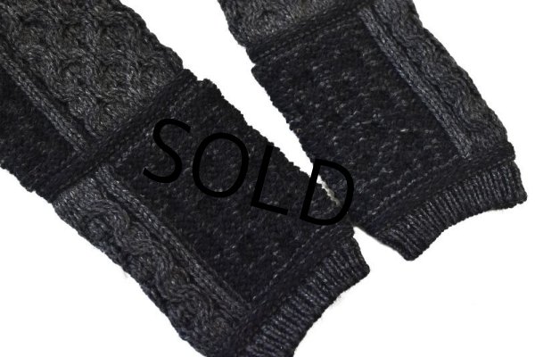 画像3: 程度良好!!【アイルランド製】 【アランクラフト】【チャコールグレーx黒】ニットコート【アランカーディガン】【レディースL】  (3)