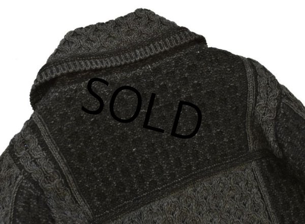 画像5: 程度良好!!【アイルランド製】 【アランクラフト】【チャコールグレーx黒】ニットコート【アランカーディガン】【レディースL】  (5)