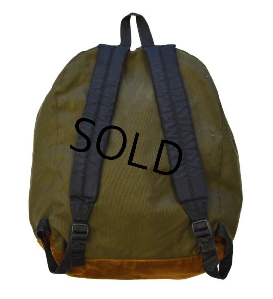 画像3: 【ビンテージ】USA製 【EASTPAK】【イーストパック】【 ボトムレザー】【底レザー】【オリーブドラブカラー】【ODカラー×ブラウン】【デイパック】【バックパック】【リュックサック】  (3)