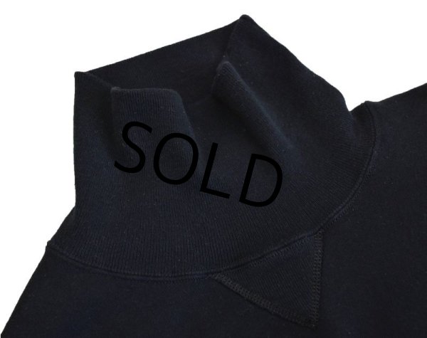 画像4: 90's【ビンテージ】USA製【ラッセル】【黒】ハイネック【前Ｖスウェット】【サイズＬ】  (4)