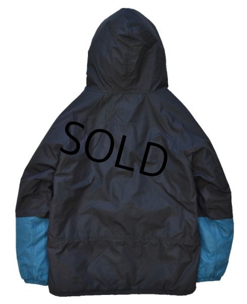 画像4: 90’s【USA製】【ビンテージ】【ＬＬビーン】【L.L.bean】シンサレート入り【黒×青×紫】中綿入りアノラック【チロリアン】【アノラックパーカー】【メンズＬ】  (4)