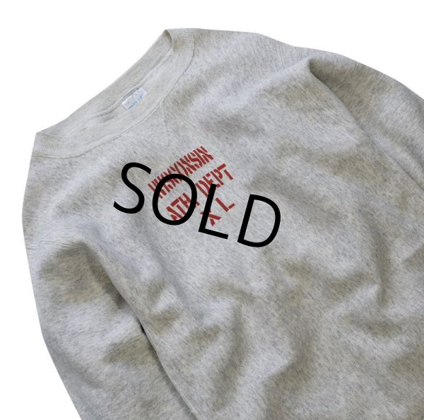 画像4: 【ビンテージ】USA製【BIKE】【グレー】【WISCONSIN ATH. DEPT】【前Vスウェット】【サイズXL】  (4)