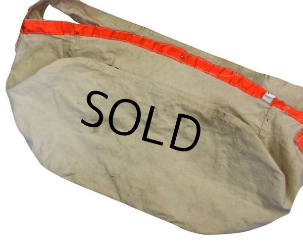 画像5: 【ビンテージ】【ニュースペーパーバッグ】【The  Boston Globe】【ショルダーバッグ】  (5)