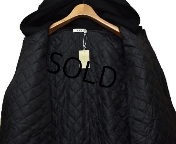 画像3: 【新品未使用】【mnml】【赤バンダナ柄】【黒フード付き】キルティング裏地付き【ジップアップブルゾン】【サイズL】  (3)