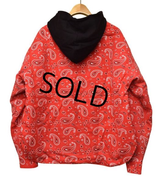 画像4: 【新品未使用】【mnml】【赤バンダナ柄】【黒フード付き】キルティング裏地付き【ジップアップブルゾン】【サイズL】  (4)