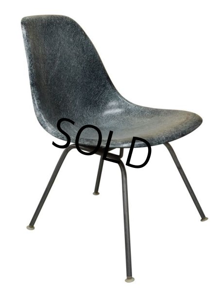 画像4: 【アンティーク】ビンテージ【イームズ】【ハーマンミラー】【グラスファイバー】【エレファントハイドグレー】【サイドシェルチェア】【グレー】   (4)