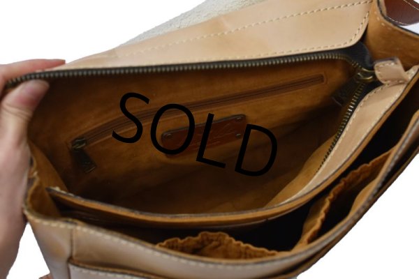 画像5: 【Patricia Nash】パトリシア・ナッシュ【オールレザー】ベージュ 【ショルダーバッグ】   (5)