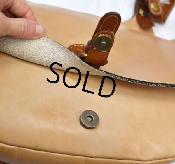 画像4: 【Patricia Nash】パトリシア・ナッシュ【オールレザー】ベージュ 【ショルダーバッグ】   (4)