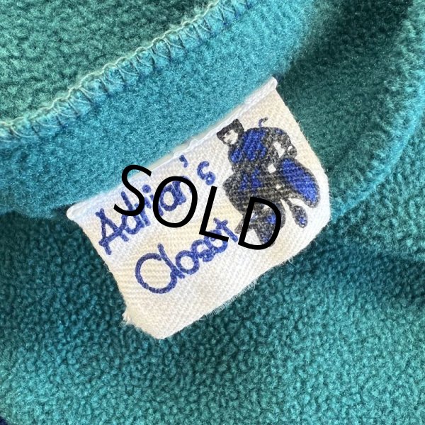 画像2: 【ビンテージ】【USA製】【Adrian's closet】【エメラルド×青】【ジップアップ】【背面マジックテープ】【フリースジャケット】【サイズM】  (2)