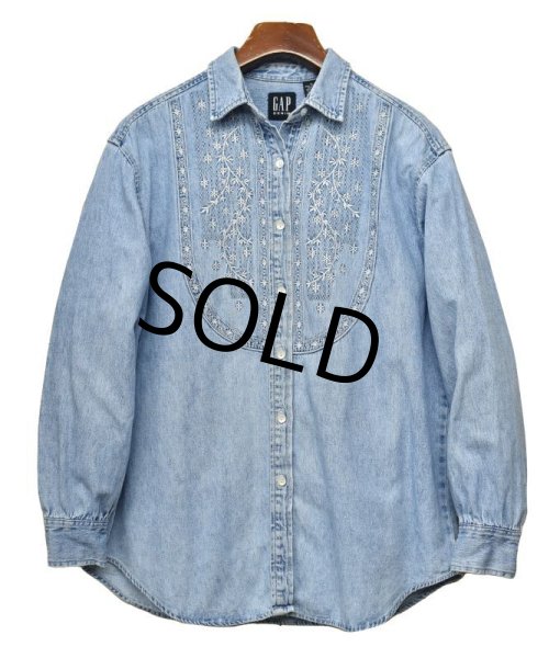 画像3: 【ビンテージ】【オールドギャップ】【GAP DENIM】【胸刺繍入り】デニムシャツ【サイズＭ】【レディース古着】  (3)