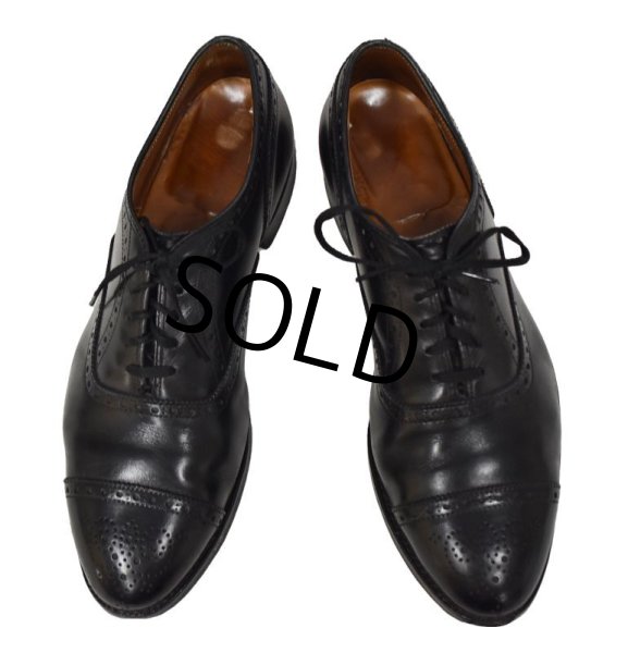 画像1: 【オールデン】ALDEN 【メダリオンキャップトゥ】黒 【レザーシューズ】【9 1/2 B/D】【27.5cm程度】  (1)