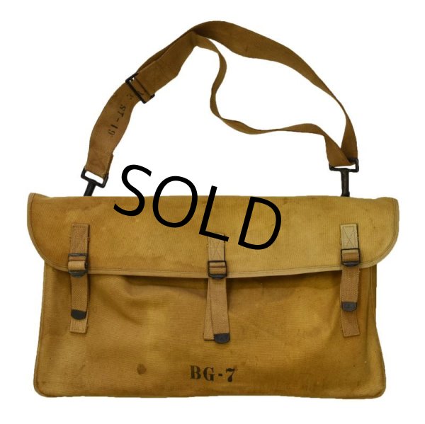 画像9: 1930's【ビンテージ】ww2【米軍実物】【U.S.ARMY】BG-7【シグナルコープ】ステンシル入り【キャンバス】ショルダーバッグ   (9)