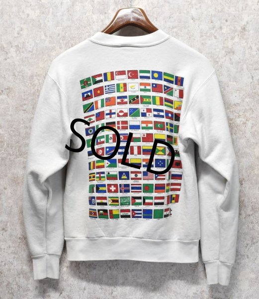 画像4: 80's~90's【USA製】【ONEITA】【オニータ】【ビンテージ】【Peace on earth 】【白】【国旗プリント】【スウェット】【サイズM】  (4)