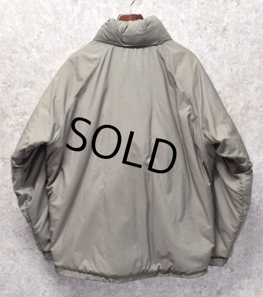 画像4: 程度良好【米軍実物】ワイルドシングス製【ECWCS】【GEN3】【レベル7】【プリマロフトジャケット】【M-R】  (4)