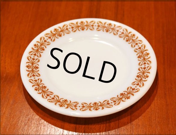 画像1: ビンテージ【オールドパイレックス】【pyrex】【カッパーフィリグリー】【サラダプレート】【17.5cm】【皿】 (1)