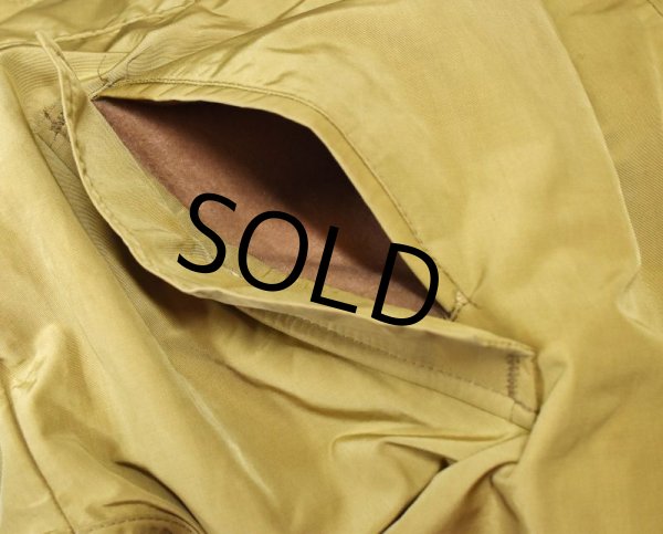 画像3: 【70’s】ビンテージ【ウールリッチ】WOOLRICH【襟コーデュロイ】【ベージュ】【ダウンジャケット】【サイズM】  (3)