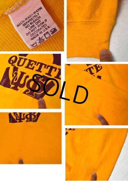 画像2: 80’s USA製【ビンテージ】黄色【マスタード】バックプリント付き【QUETTE BETA CHAPTER】フロッキープリント【スウェット】【Ｍ程度】  (2)