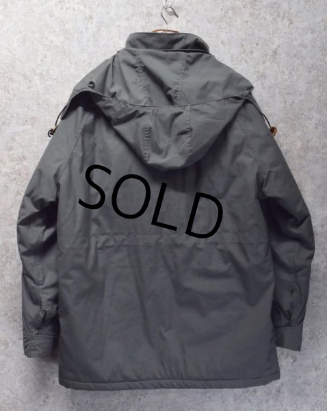 画像3: 80's【USA製】【ビンテージ】【ウールリッチ】【Woolrich】【チャコール】【中綿入り】【マウンテンパーカー】【中綿ダウンジャケット】【サイズＸＬ】  (3)