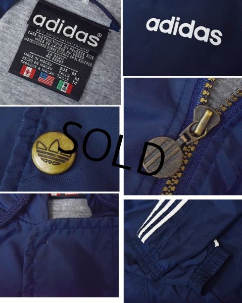 画像2: 80〜90’s【ビンテージ】【アディダス】adidas【紺×白ライン】ナイロンパーカー【万国旗タグ】【サイズM】  (2)