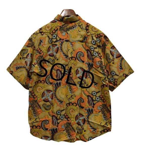 画像3: ビンテージ【PROPER】プロパー【黄土色ｘオレンジｘ茶色】総柄【レーヨン半袖シャツ】サイズＳ  (3)