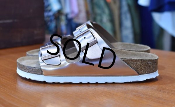 画像3: ほぼ未使用‼【BIRKENSTOCK】ビルケンシュトック【ARIZONA】アリゾナ【 メタリック カッパー 】シャンパンゴールド【size36】【23.0cm】  (3)