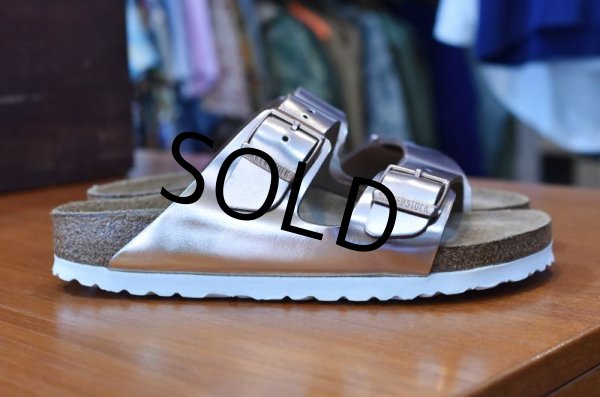 画像4: ほぼ未使用‼【BIRKENSTOCK】ビルケンシュトック【ARIZONA】アリゾナ【 メタリック カッパー 】シャンパンゴールド【size36】【23.0cm】  (4)