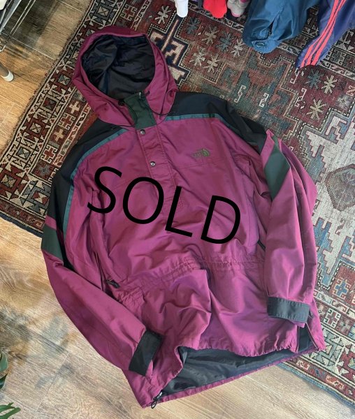 画像1: 90’s~【ビンテージ】USA製【The north face】【ザ ノースフェイス】ワインｘ黒ｘ緑【アノラックパーカー】  (1)