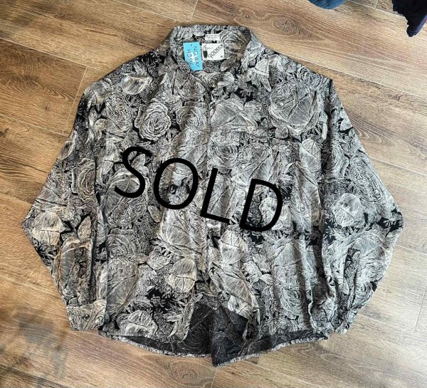 画像3: 90's【ビンテージ】グーチ【goouch】【花柄 黒×白】【レーヨンシャツ】【サイズXL】  (3)