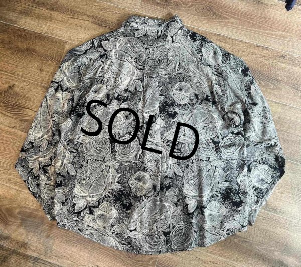 画像4: 90's【ビンテージ】グーチ【goouch】【花柄 黒×白】【レーヨンシャツ】【サイズXL】  (4)