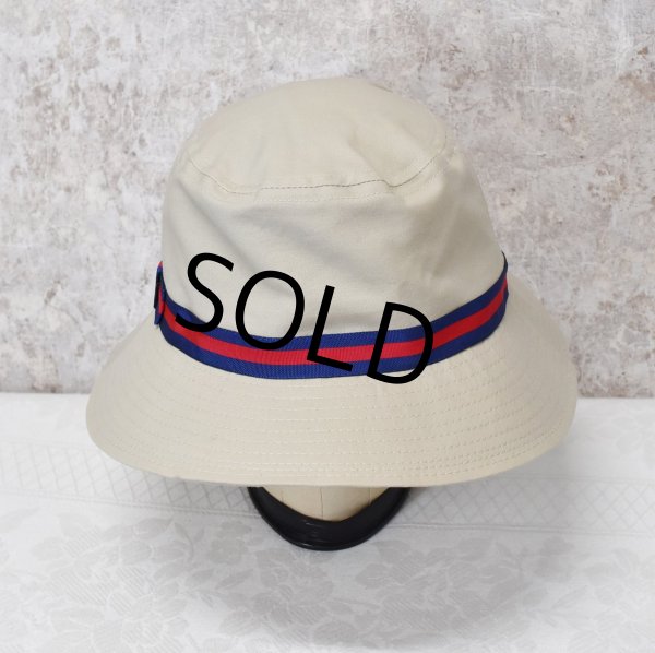 画像5: USA製【デッドストック】【FAST- TAB】ベージュx紺x赤リボン【ハット】バケットハット【サイズ M/L】【アジャスター付き】【61cm程度】  (5)