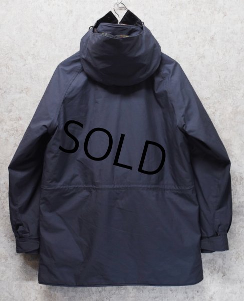 画像3: 80's∼【USA製】【ビンテージ】【ウールリッチ】【Woolrich】【紺xブランケット裏地】【フード付き】ゴアテックス【マウンテンパーカー】【サイズL】  (3)