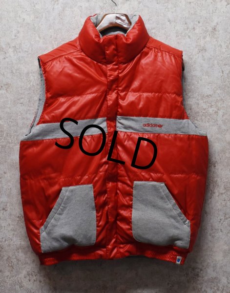 画像4: 【ビンテージ】【アディダス】【リバーシブル】【グレーX赤】【中綿ダウンベスト】【L程度】  (4)