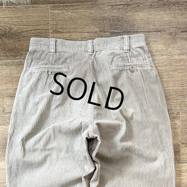 画像4: 90's~  ビンテージ【Eddie Bauer】【エディーバウアー】【ライトベージュ】【2タック】太畝【コーデュロイパンツ】【W32】  (4)