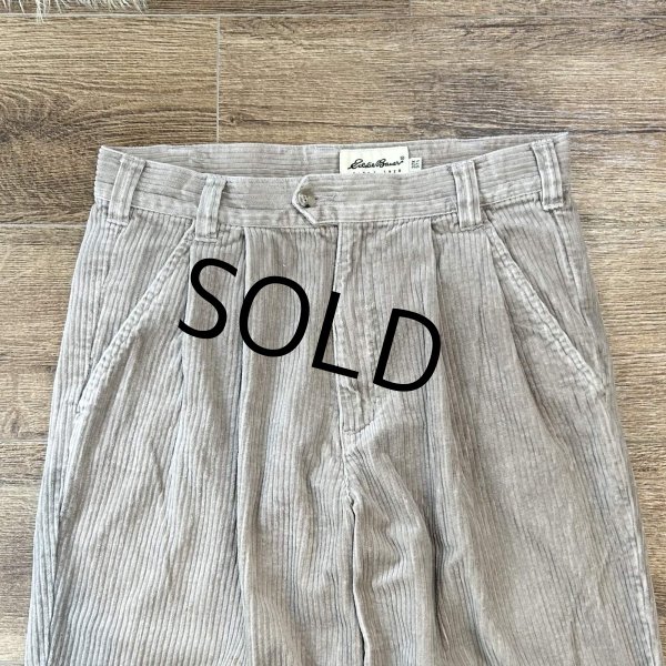 画像3: 90's~  ビンテージ【Eddie Bauer】【エディーバウアー】【ライトベージュ】【2タック】太畝【コーデュロイパンツ】【W32】  (3)