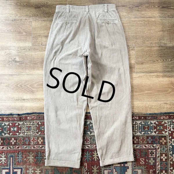 画像5: 90's~  ビンテージ【Eddie Bauer】【エディーバウアー】【ライトベージュ】【2タック】太畝【コーデュロイパンツ】【W32】  (5)