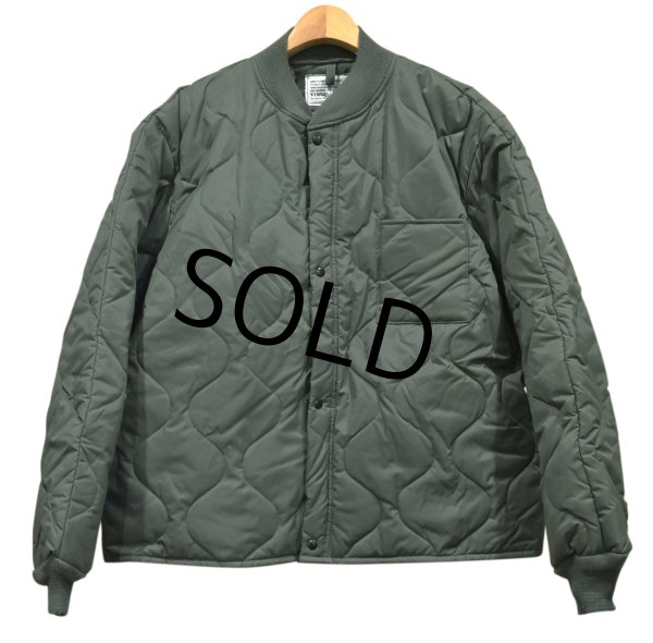 画像1: デッドストック【米軍実物】【CWU-9/P】キルティング ライナージャケット【サイズXL】  (1)