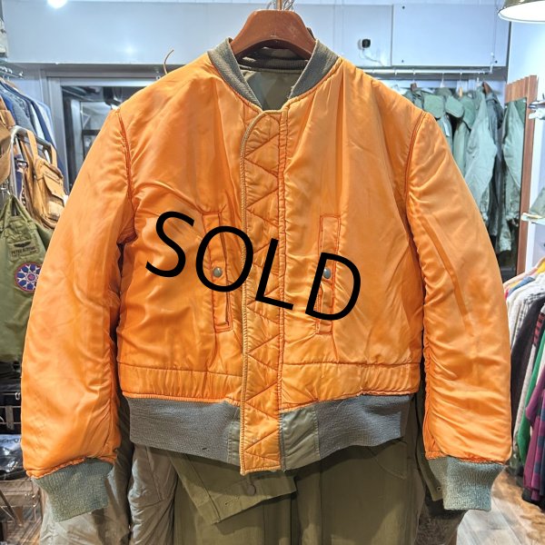 画像3: 60's【ビンテージ】【米軍実物】USAF 【アルファ製造】【MA-1】【8279D】【ALPHA】 【サイズM】  (3)