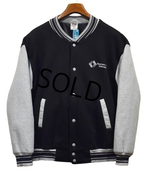 画像1: 【ビンテージ】FRUIT OF THE LOOM【フルーツオブザルーム】Ryerson Tull Chicago【黒ｘグレー】【スウェットスタジャン】【サイズＬ】  (1)