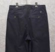 画像4: 【USA製】【ビンテージ】【DOCKERS】ドッカーズ【紺地】【２タックコットンパンツ】【32ｘ34】  (4)
