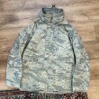 画像1: 【ビンテージ】【米軍実物】ＡＰＥＣＳ【All Purpose Environmental Clothing System】デジカモ【ゴアテックスパーカ】【XS-Short】  (1)