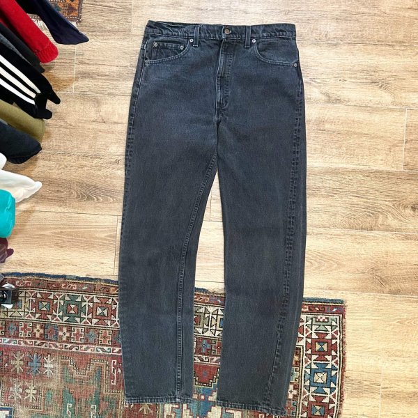画像2: 90's【ビンテージ】【LEVI'S】【リーバイス505】505【黒】【デニムパンツ】ブラックデニム【36×34】  (2)