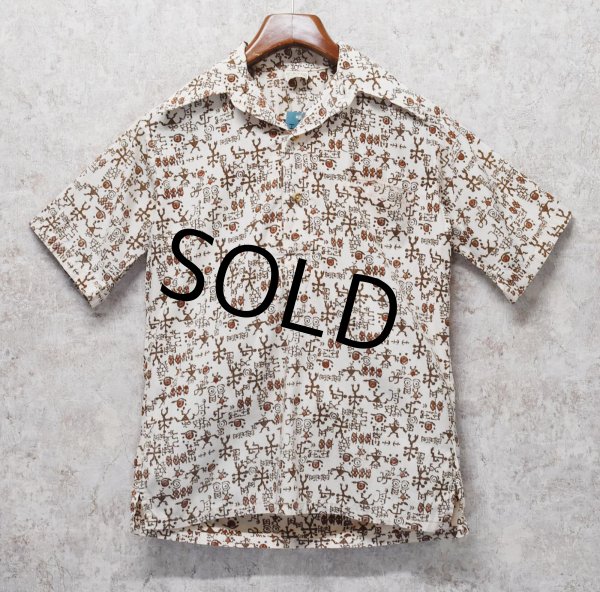 画像1: 【ビンテージ】【Go Ba Re FooT】【生成り×茶色】総柄【プルオーバー】【ハワイアンシャツ】半袖シャツ【サイズＳ】  (1)