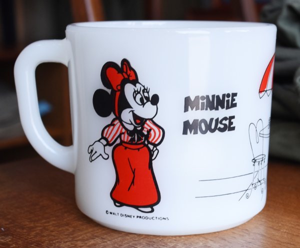 画像2: 【Fire King】【ファイヤーキング】【MiCKEY MOUSE】ミッキーマウス【MiNNiE MOUSE】ミニーマウス【パラソル】【ショートマグカップ】ミルクガラス  (2)