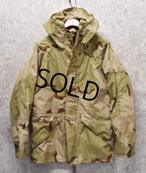 画像1: 【米軍実物】U.S.ARMY【デザートカモ】【ゴアテックスパーカー】【L-R】  (1)