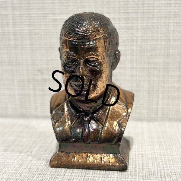 画像1: 【ビンテージ】アンティーク【ジョン・F・ケネディ】【胸像】【ブロンズ像】  (1)