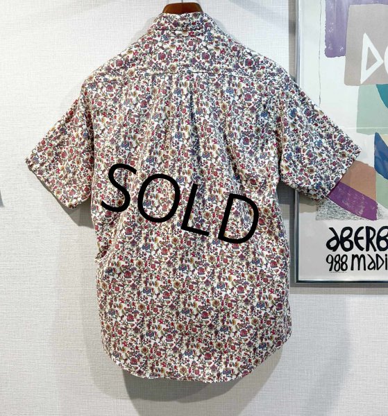 画像3: 【ビンテージ】【Truval】【白×花柄】総柄 半袖ボタンダウンシャツ【サイズM】   (3)