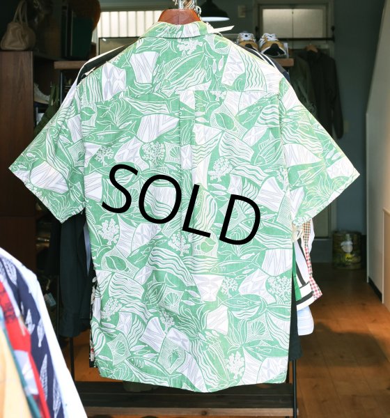 画像3: 【Cooke Street】クックストリート【緑x白】魚柄 総柄【コットン半袖シャツ】アロハシャツ【半袖解禁シャツ】【サイズM】  (3)
