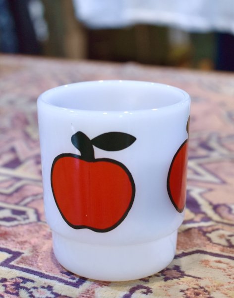 画像2: 【Fire King】【ファイヤーキング】【スーパーフルーツ】【アップル】【スタッキングマグ】【マグカップ】  (2)